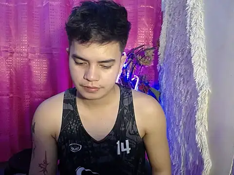 Snapshot of urbigcutienasio chatting on 03/22/26, 01:36 urbigcutienasio online show from 03/22/26, 01:36