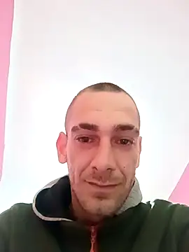 Snapshot of Lioste chatting on 02/21/26, 03:02 Lioste online show from 02/21/26, 03:02