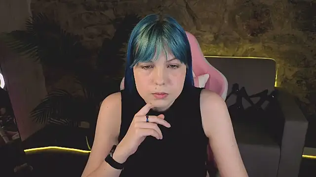 SofiaSterns online show from 03/28/26, 01:38