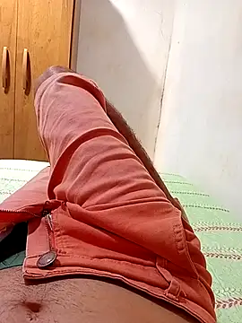 Snapshot of erotil_1 chatting on 07/16/26, 04:24 erotil 1 online show from 07/16/26, 04:24