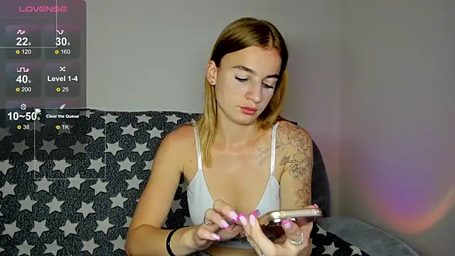 Stacey Brow online show from 07/06/26, 01:57