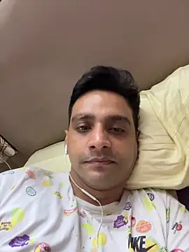 Snapshot of online4u08 chatting on 03/01/26, 06:43 online4u08 online show from 03/01/26, 06:43