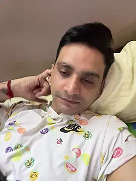 online4u08 online show from 03/06/26, 04:03