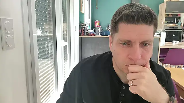 Minmoi1984 online show from 03/31/26, 08:48