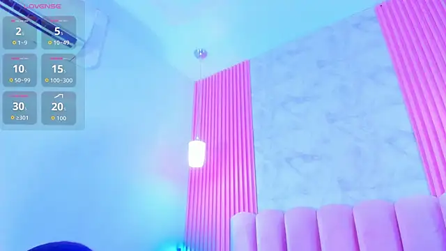 ArianaRougee online show from 07/15/26, 04:18
