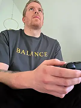 HotCouple1995xx online show from 02/24/26, 10:02