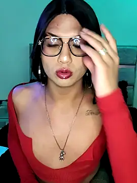 Laura SofiaG online show from 04/01/26, 03:40