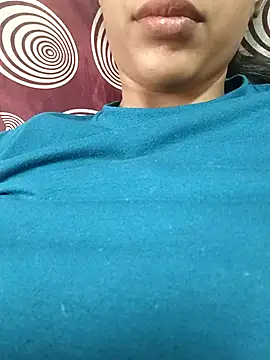 Sakshiverma online show from 04/18/26, 08:40