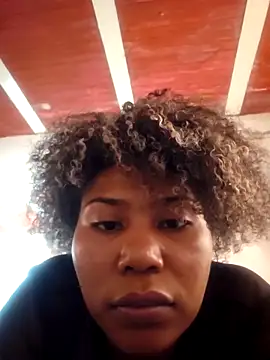 Snapshot of MarySweetieHot chatting on 02/25/26, 06:17 MarySweetieHot online show from 02/25/26, 06:17