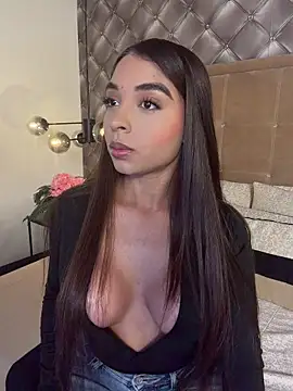 Snapshot of AnnyVega__ chatting on 07/03/26, 04:57 AnnyVega online show from 07/03/26, 04:57