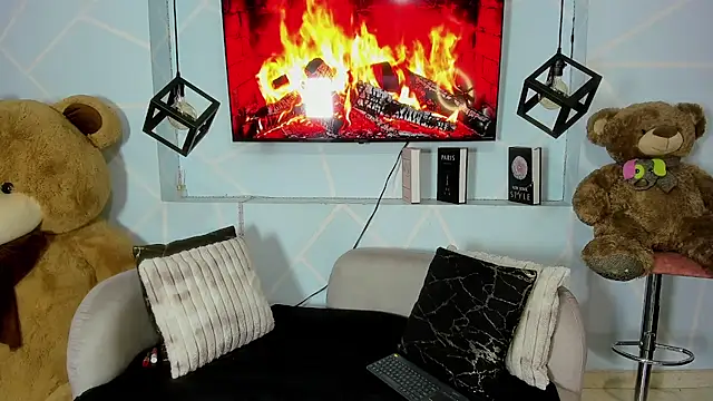 sharon noa online show from 04/17/26, 02:09