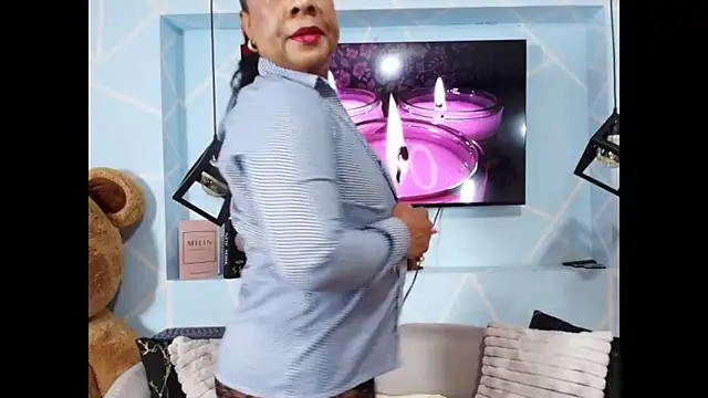 sharon noa online show from 05/20/26, 02:45