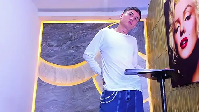 Matheus Ic  online show from 02/27/26, 09:04