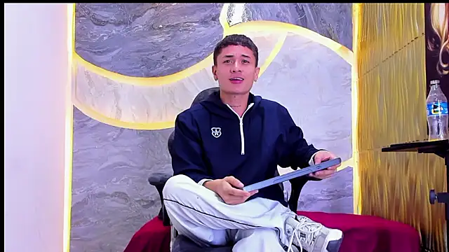 Matheus Ic  online show from 03/04/26, 08:26