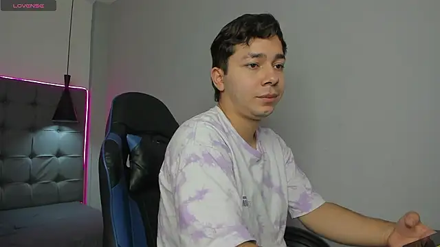 Julian Smith21 online show from 03/08/26, 04:11