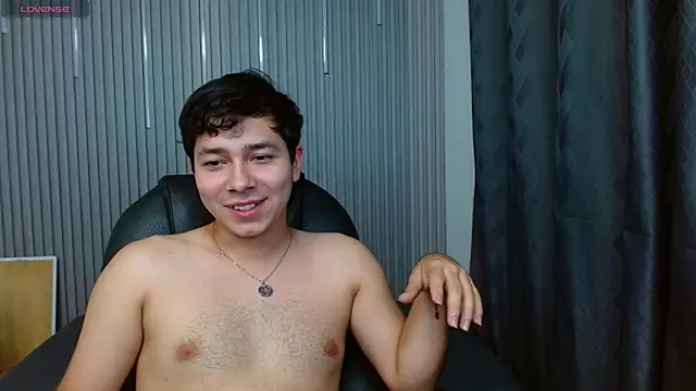 Julian Smith21 online show from 04/10/26, 03:45