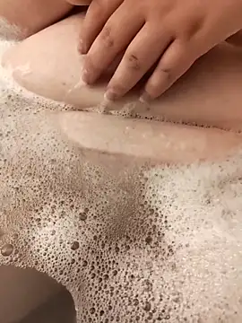 TwilledOverbite online show from 04/10/26, 06:23