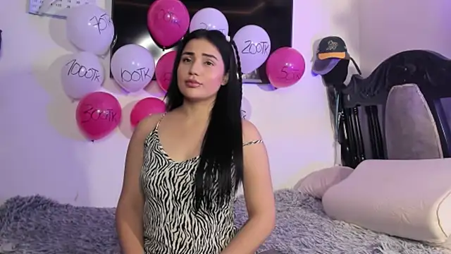 Snapshot of angelique_dubois chatting on 03/03/26, 07:42 angelique dubois online show from 03/03/26, 07:42