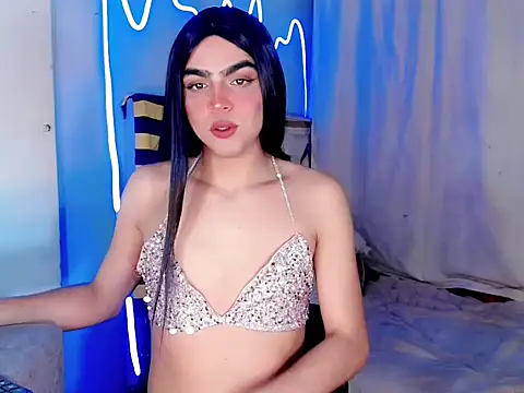 xyaraluv  online show from 04/18/26, 05:11