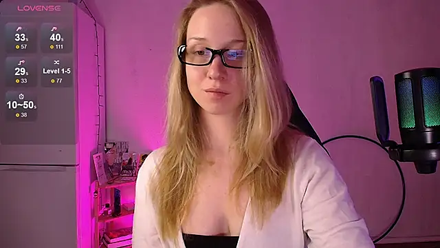 SatinSinner online show from 03/01/26, 03:47