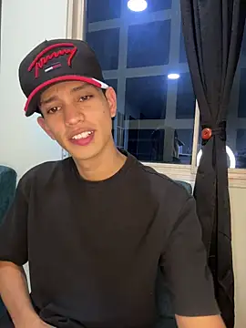 Snapshot of HarryGaze chatting on 03/01/26, 06:37 HarryGaze online show from 03/01/26, 06:37