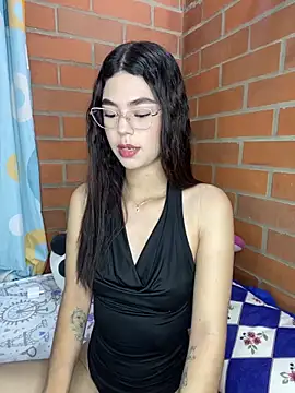 Snapshot of Nixieblaze chatting on 05/26/26, 04:19 Nixieblaze online show from 05/26/26, 04:19