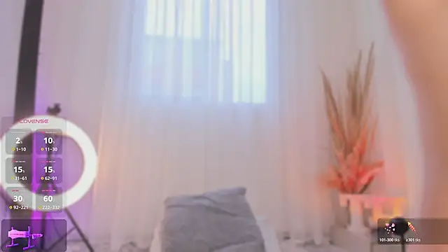 Thiago Jones1 online show from 04/17/26, 04:54