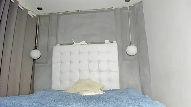 Snapshot of im_aliisson chatting on 03/16/26, 01:48 im aliisson online show from 03/16/26, 01:48
