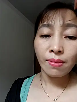 Snapshot of hd_love69 chatting on 02/25/26, 09:19 hd love69 online show from 02/25/26, 09:19