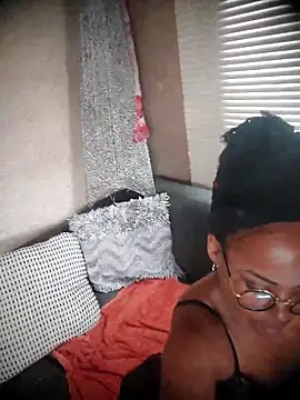 Snapshot of Cocolisiouss chatting on 02/24/26, 08:34 Cocolisiouss online show from 02/24/26, 08:34