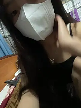 Rio-cute online show from 05/18/26, 06:14