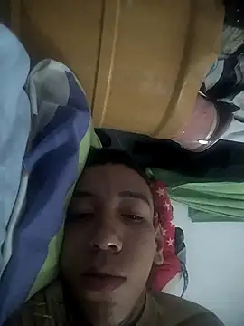 Snapshot of Juansex2003 chatting on 03/03/26, 05:13 Juansex2003 online show from 03/03/26, 05:13