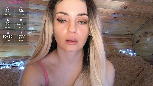 Snapshot of angel_l_v chatting on 03/04/26, 08:31 angel l v online show from 03/04/26, 08:31