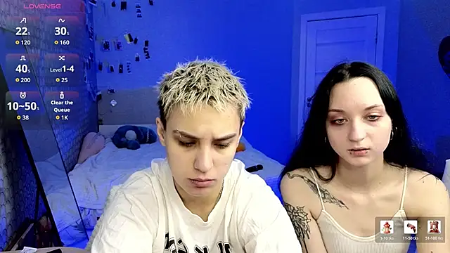 LuxuryLoverss online show from 04/18/26, 11:14