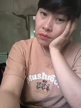 juicy-milu online show from 06/06/26, 12:16