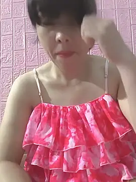 juicy-milu online show from 07/01/26, 01:45