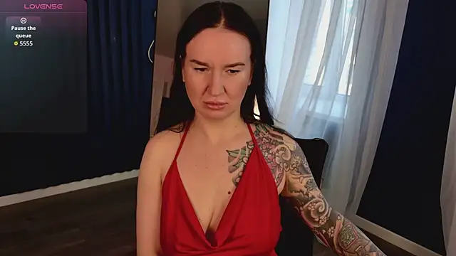 JustGrace online show from 04/14/26, 07:25