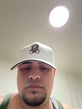 Snapshot of TyroleanOutflow chatting on 04/03/26, 06:22 TyroleanOutflow online show from 04/03/26, 06:22