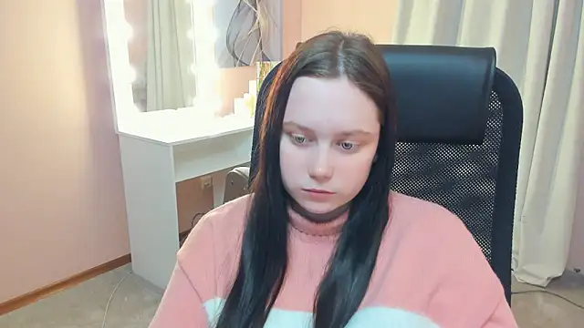 Snapshot of LynnaNull chatting on 02/23/26, 07:50 LynnaNull online show from 02/23/26, 07:50