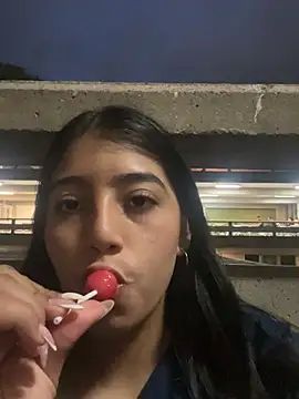 Snapshot of Sexy_mia_outdoors chatting on 02/24/26, 11:36 Sexy mia outdoors online show from 02/24/26, 11:36