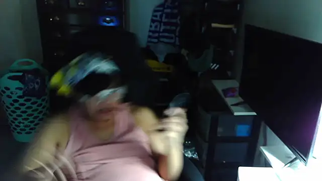 Snapshot of longlongsong chatting on 02/25/26, 10:41 longlongsong online show from 02/25/26, 10:41