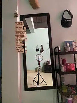 AnelimDagota  online show from 04/13/26, 11:48