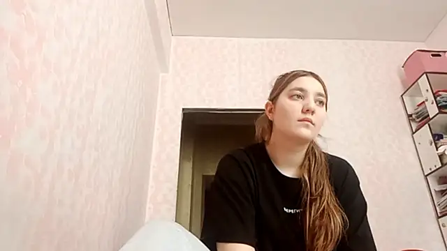 JanineThielman online show from 04/01/26, 03:40