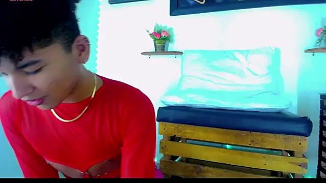 Snapshot of Sebastian_-D chatting on 02/25/26, 09:35 Sebastian -D online show from 02/25/26, 09:35