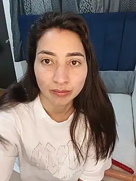 Snapshot of ANGELY_WET_JEET chatting on 06/26/26, 03:11 ANGELY WET JEET online show from 06/26/26, 03:11