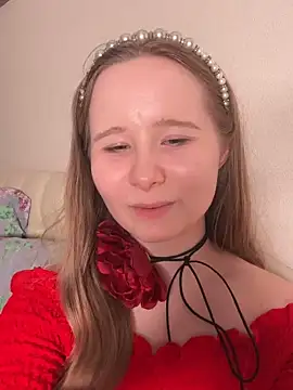 cutefoxieee online show from 05/16/26, 08:07
