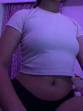 eemilyy22 online show from 02/24/26, 03:26