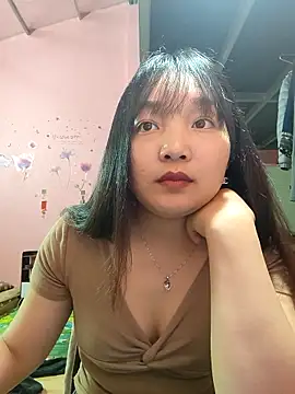 Myna5790 online show from 04/18/26, 02:04