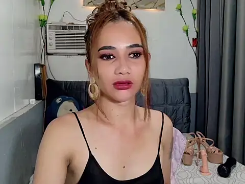 Snapshot of Demonsfuck chatting on 06/24/26, 12:48 Demonsfuck online show from 06/24/26, 12:48