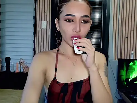 Snapshot of Demonsfuck chatting on 07/15/26, 11:32 Demonsfuck online show from 07/15/26, 11:32
